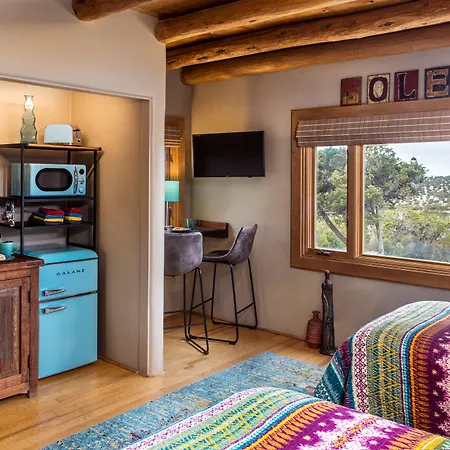 Bobcat Inn-2