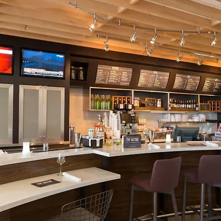 Courtyard By Marriott Morgantown-2