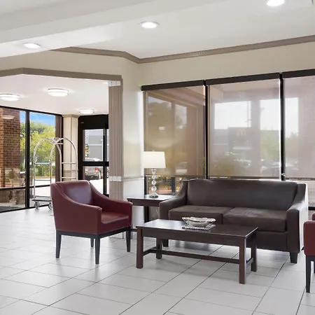 Red Roof Inn & Suites Jacksonville, Nc-2