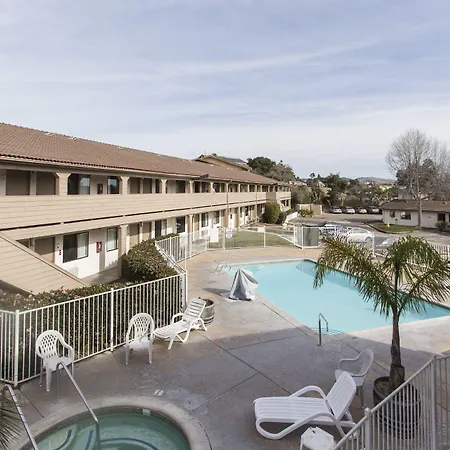 Days Inn By Wyndham Arroyo Grande Pismo Beach-3