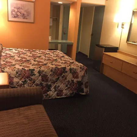 Camelot Inn-2
