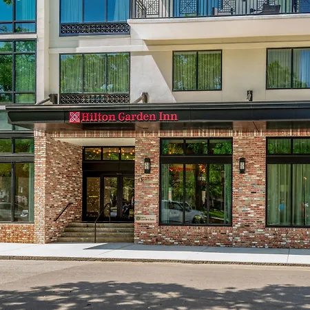 Hilton Garden Inn Mobile Downtown-2