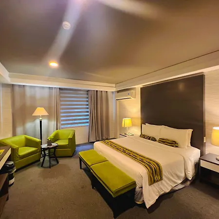 88 Courtyard Hotel-2