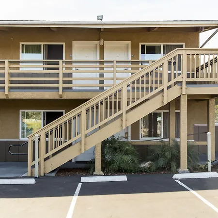 Ocean Palms Motel-2