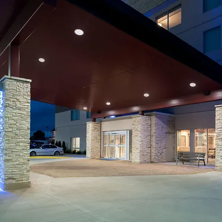 Holiday Inn Express & Suites Kingdom City By Ihg-2