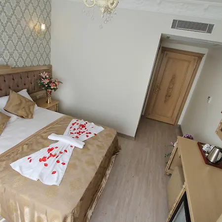 Apple Tree Hotel-3