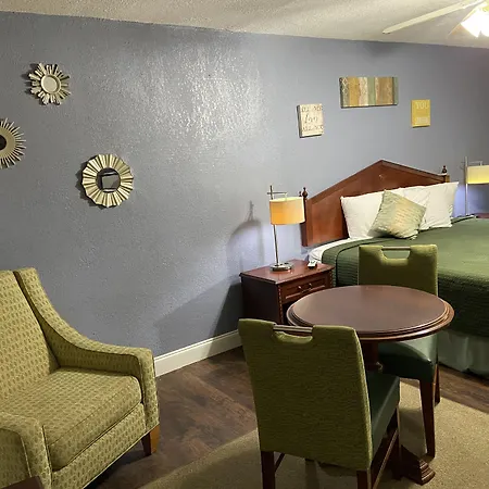 Delux Inn-3