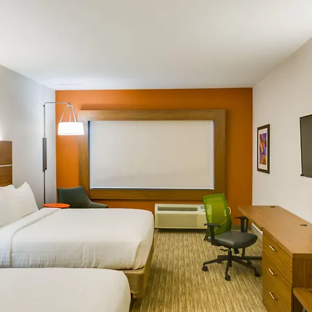 Holiday Inn Express & Suites Russellville By Ihg-3