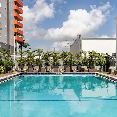Doubletree By Hilton Miami North I-95-2