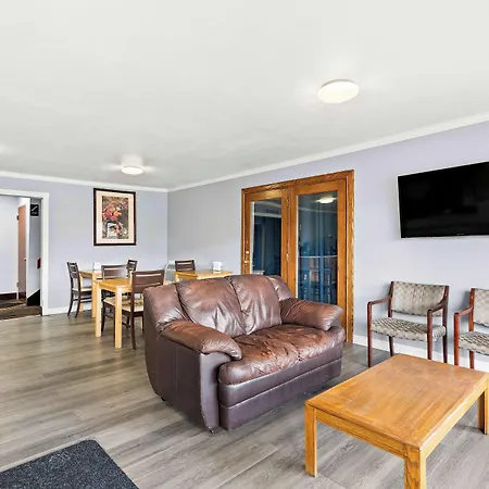 Red Lion Inn & Suites Yakima-3
