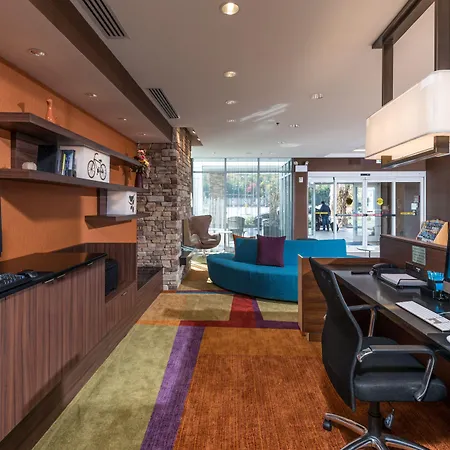 Fairfield Inn & Suites By Marriott Plymouth White Mountains-3