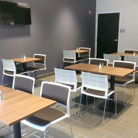 Microtel Inn & Suites By Wyndham Binghamton-2