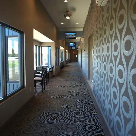 Hotel At Batavia Downs-3