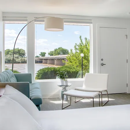 Skyfall Guestrooms-3