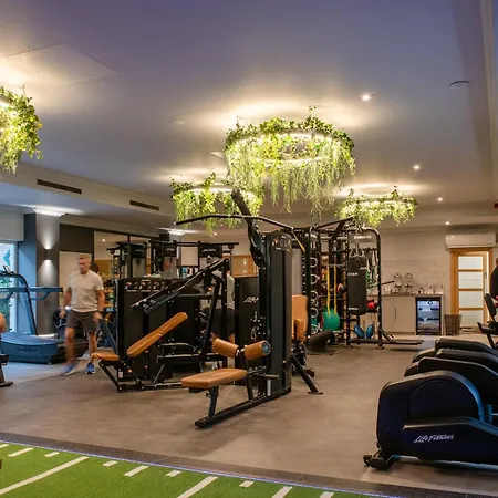 Thorpe Park Hotel And Spa-2