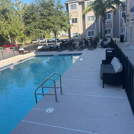Microtel Inn & Suites By Wyndham Jacksonville Airport-3