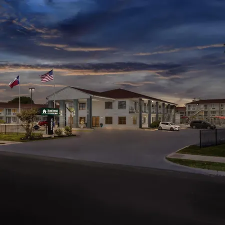 Hometowne Studios By Red Roof San Antonio E - Frost Bank Center-3