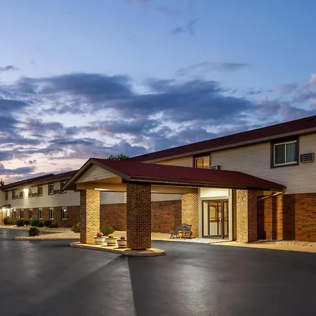 Super 8 By Wyndham Green Bay Near Stadium-3