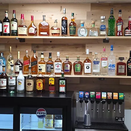 Katahdin Inn & Suites-3