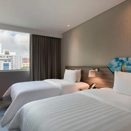 Hampton By Hilton Cartagena-3