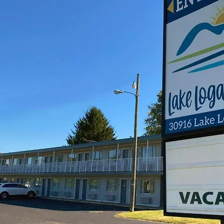 Lake Logan Inn-2