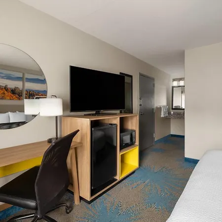 Days Inn By Wyndham Murphy-3