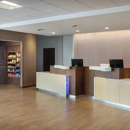 Fairfield Inn & Suites By Marriott Lincoln Southeast-3