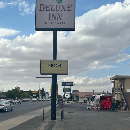 Deluxe Inn Of Roswell-2