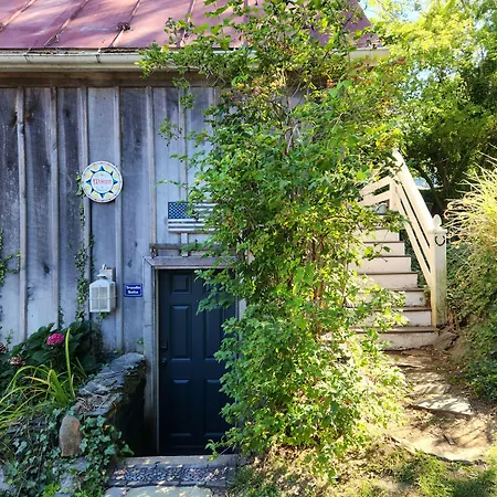 Lily Garden Bed And Breakfast-3