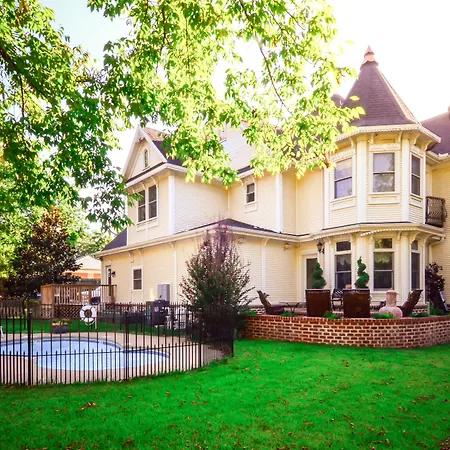 The Victoria Bed & Breakfast-3