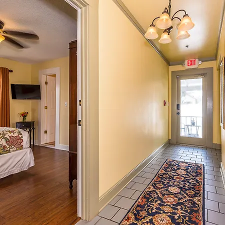 44 Spanish Street Inn (Adults Only)-2