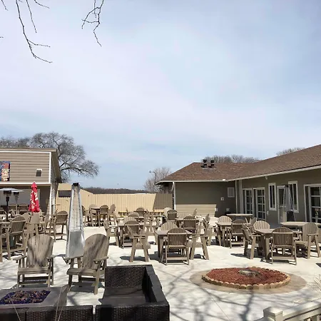 Americinn By Wyndham La Crosse Riverfront Conference Center-3