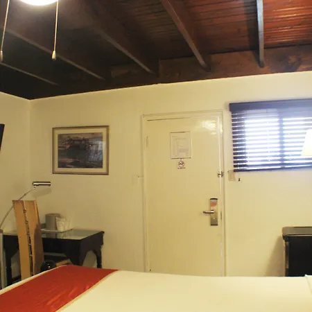 Altamont West Hotel-2