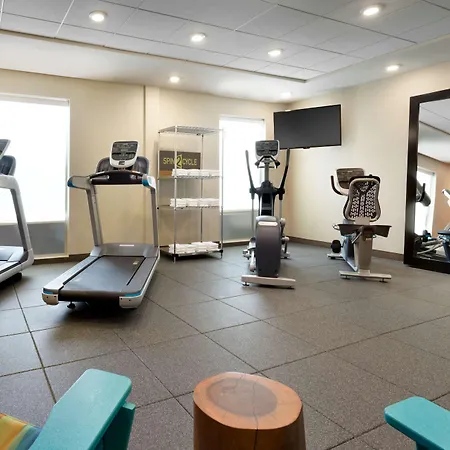 Home2 Suites By Hilton Roanoke-3