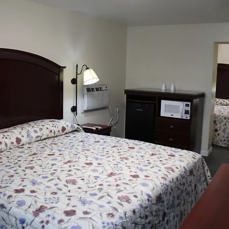 Pleasant Hill Motel-3