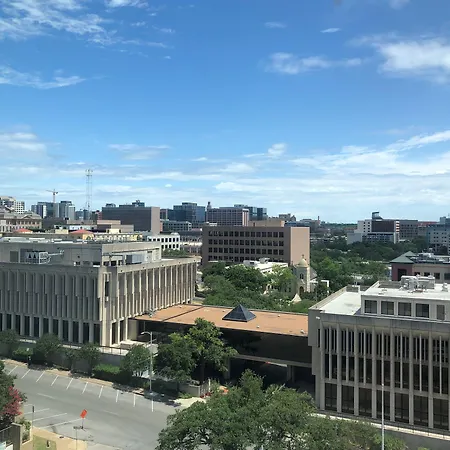 Hyatt House Austin/Downtown-3