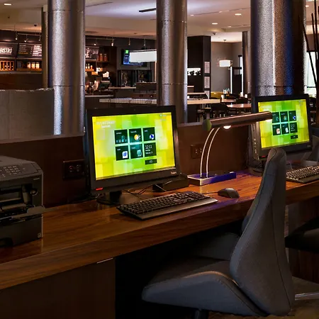 Courtyard By Marriott Somerset-2