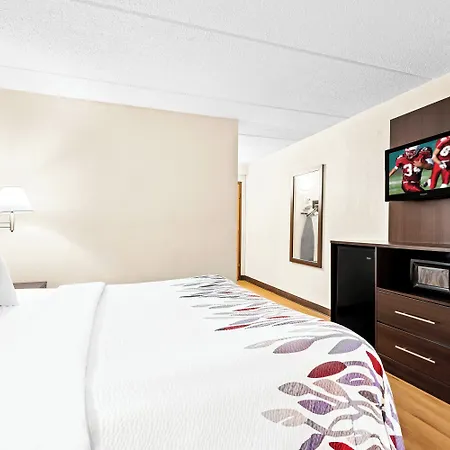 Red Roof Inn Cortland-3