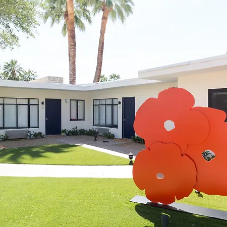 Holiday House Palm Springs-2