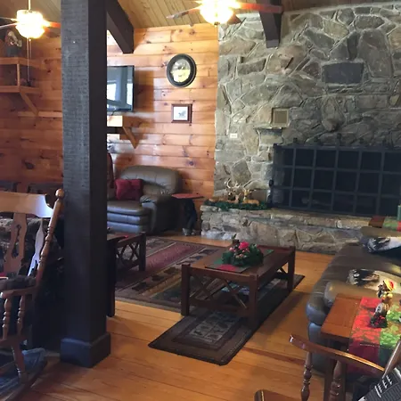 Smoky Falls Lodge-2