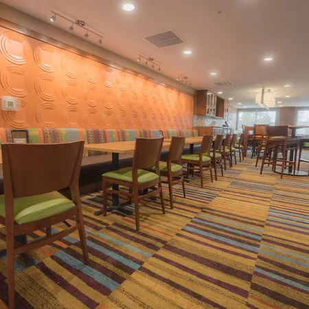 Fairfield Inn & Suites By Marriott Gaylord-3