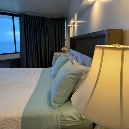 Waikiki High-Rise Sea View Free Parking-2