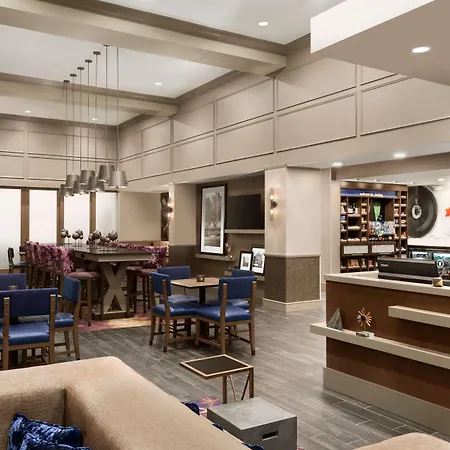 Hampton Inn & Suites Seattle/Renton, Wa-2