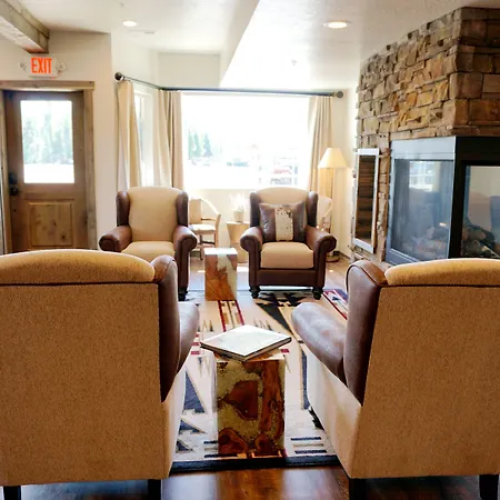 1872 Inn - Adults Exclusive-3
