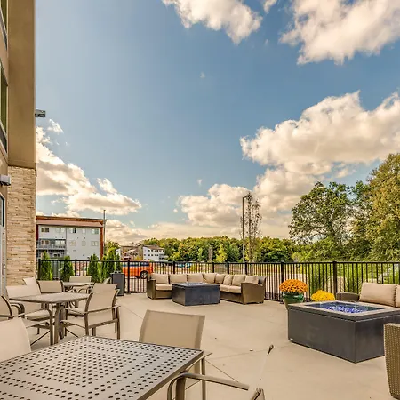 Holiday Inn Express & Suites Okemos - University Area By Ihg-3