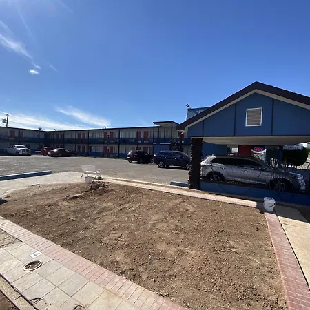 Budget Inn-2
