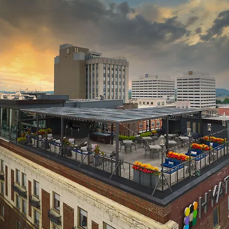 Hyatt Place Knoxville/Downtown-2