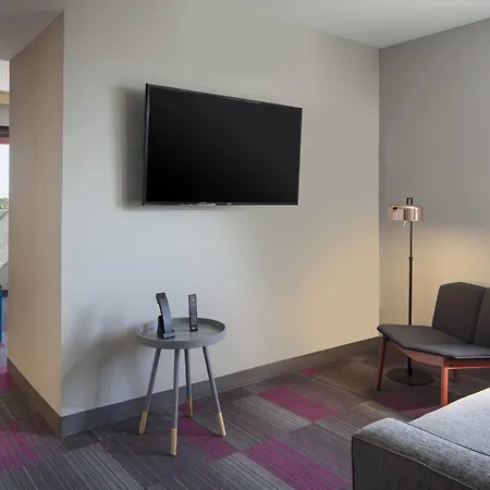 Aloft By Marriott Coral Gables-3