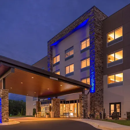 Holiday Inn Express & Suites Farmville By Ihg-2