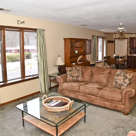 Timber Inn Motel-2